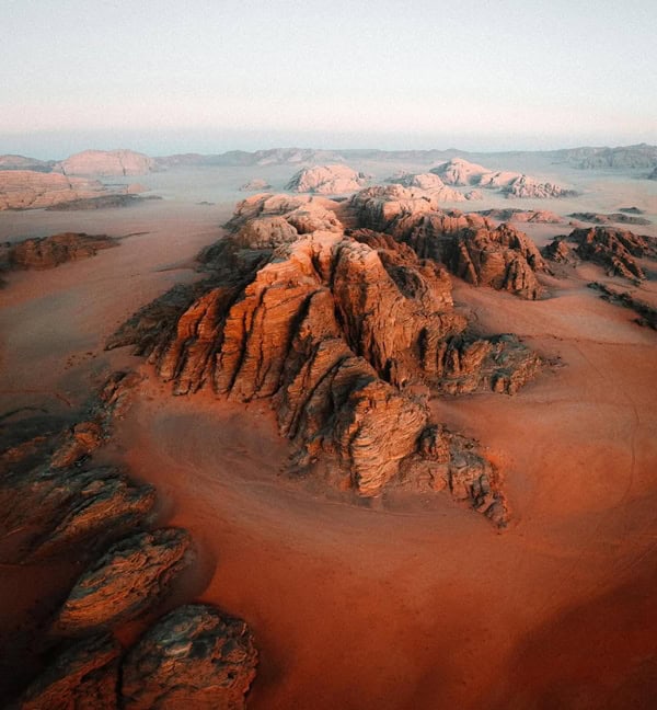 Formazioni di arenaria nel deserto del Wadi Rum